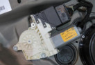 Leve vitre electrique arriere gauche VOLKSWAGEN GOLF 4 Photo n°2