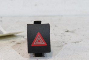 Bouton de warning VOLKSWAGEN POLO 4