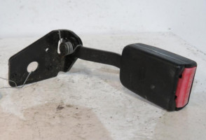 Attache ceinture arriere gauche PEUGEOT 307