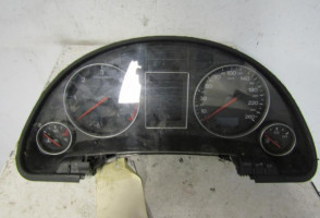 Compteur AUDI A4 2