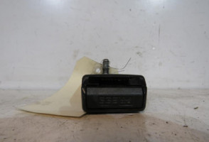 Attache ceinture arriere droit RENAULT SCENIC 2