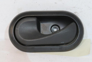 Poignee interieur arriere gauche DACIA SANDERO 1