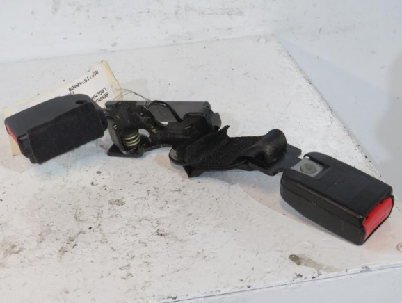 Attache ceinture arriere gauche RENAULT LAGUNA 2 Photo n°1