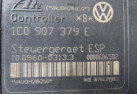 Bloc ABS (freins anti-blocage) VOLKSWAGEN GOLF 4 Photo n°3