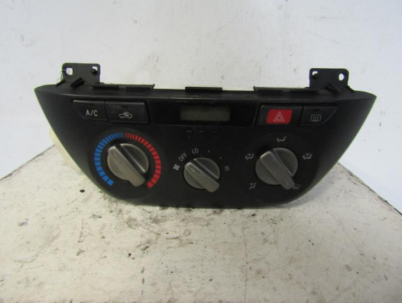 Bouton de warning TOYOTA RAV4 2 Photo n°1