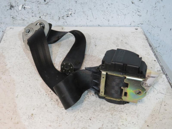 Ceinture arriere droit VOLKSWAGEN GOLF 4 Photo n°1