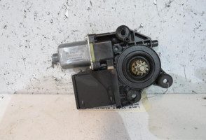 Moteur leve vitre avant droit RENAULT GRAND SCENIC 3