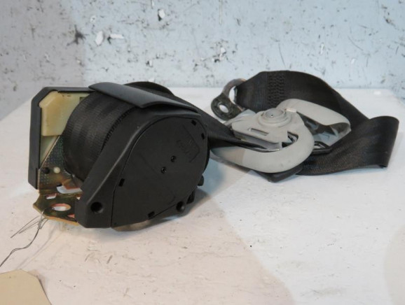 Ceinture arriere droit VOLKSWAGEN BORA Photo n°1