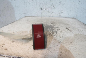 Bouton de warning OPEL CORSA C