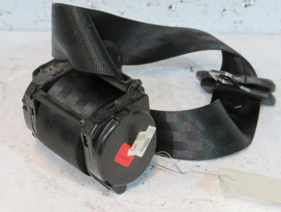 Ceinture arriere gauche VOLKSWAGEN FOX Photo n°1