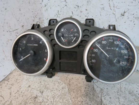Compteur PEUGEOT 206+ Photo n°1