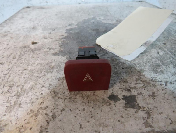 Bouton de warning CITROEN C4 GRAND PICASSO 1 Photo n°1