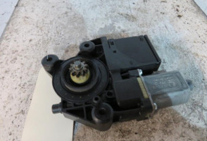 Moteur leve vitre avant droit RENAULT MEGANE 3