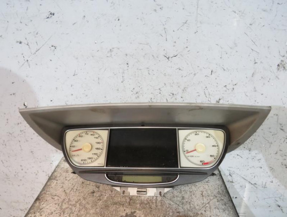 Compteur CITROEN C8 Photo n°1