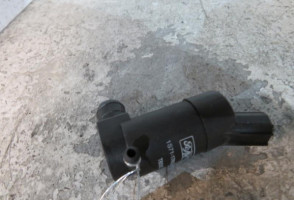 Pompe lave glace avant VOLVO S 40 2