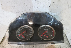 Compteur VOLVO S 40 2