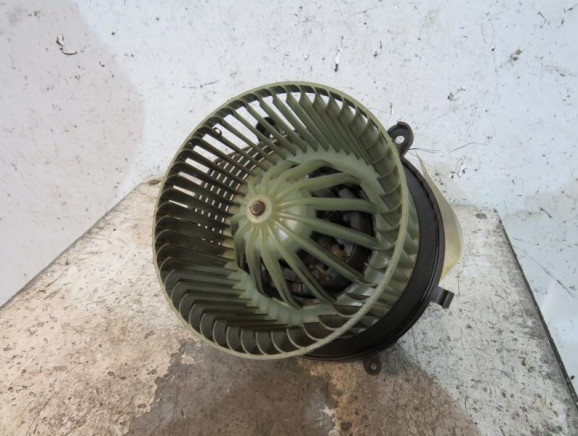 Ventilateur chauffage VOLKSWAGEN PASSAT 4 Photo n°1