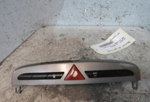 Bouton de warning PEUGEOT 308 1 SW