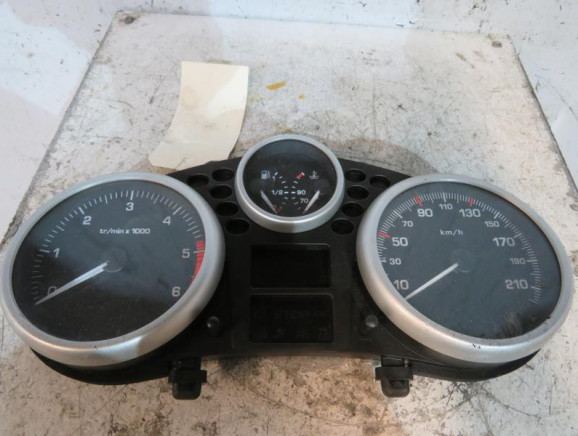 Compteur PEUGEOT 206+ Photo n°1