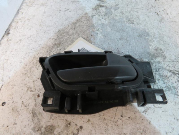 Poignee interieur avant droit FIAT SCUDO 2 Photo n°1