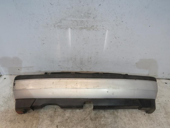 Pare choc arriere VOLKSWAGEN GOLF 3 Photo n°1