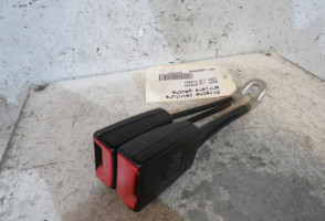 Attache ceinture arriere gauche SEAT LEON 1