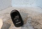 Interrupteur de leve vitre arriere gauche SEAT LEON 1 Photo n°1