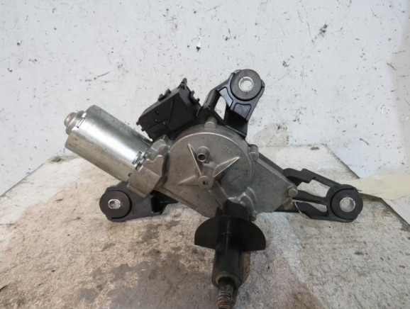 Moteur essuie glace arriere TOYOTA YARIS 2 Photo n°1