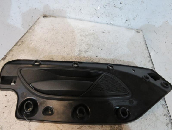 Poignee interieur arriere gauche FIAT GRANDE PUNTO Photo n°1