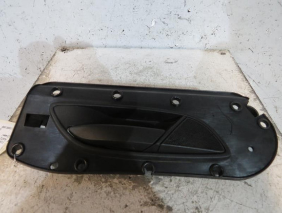 Poignee interieur avant gauche FIAT GRANDE PUNTO Photo n°1