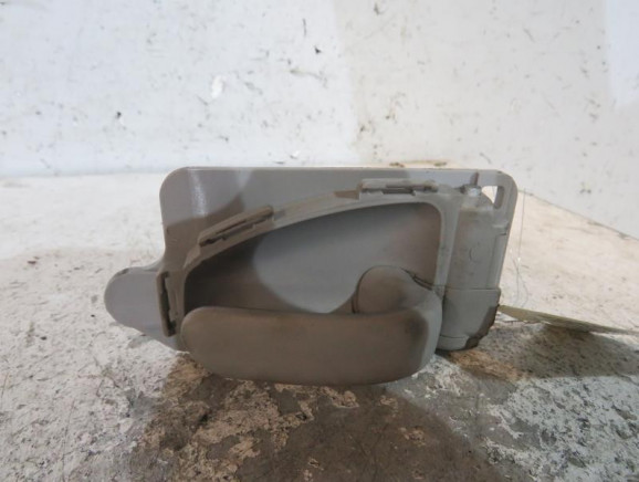 Poignee interieur arriere droit CITROEN XSARA PICASSO Photo n°1