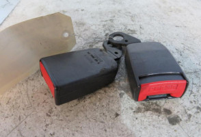 Attache ceinture arriere droit RENAULT ESPACE 3