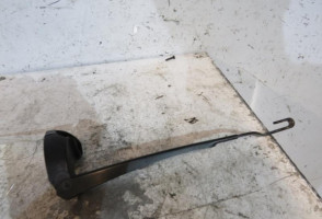 Bras essuie glace arriere SEAT LEON 1
