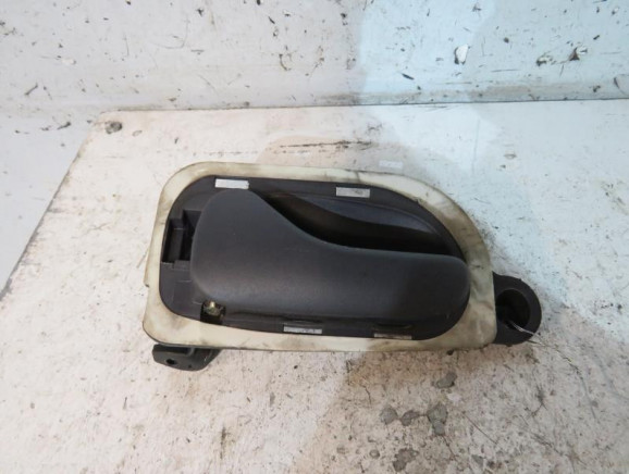 Poignee interieur arriere gauche RENAULT ESPACE 3 Photo n°1