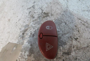 Bouton de warning PEUGEOT 206