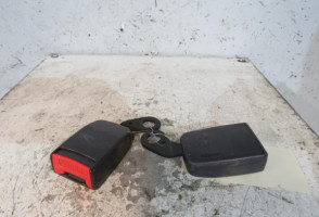 Attache ceinture arriere gauche RENAULT ESPACE 3