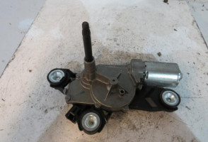 Moteur essuie glace arriere FORD FOCUS 2