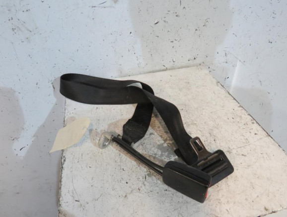 Attache ceinture arriere gauche SEAT IBIZA 2 Photo n°1