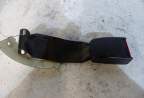 Attache ceinture arriere gauche PEUGEOT 206