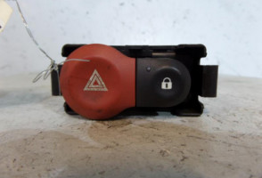 Bouton de warning RENAULT MODUS