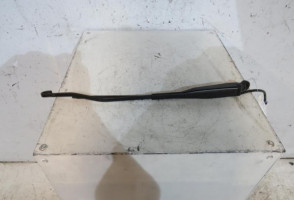 Bras essuie glace avant droit PEUGEOT 405