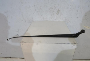 Bras essuie glace avant droit TOYOTA YARIS 1