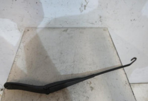 Bras essuie glace avant gauche DACIA SANDERO 1