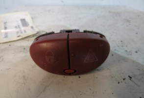 Bouton de warning CITROEN XSARA PICASSO