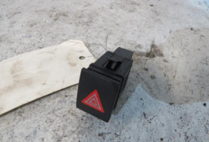 Bouton de warning VOLKSWAGEN POLO 4