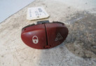 Bouton de warning CITROEN XSARA PICASSO Photo n°1