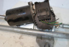 Moteur essuie glace avant VOLKSWAGEN PASSAT 4 Photo n°3