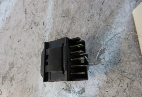 Interrupteur de leve vitre avant gauche PEUGEOT 406