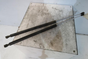 Verin de coffre CITROEN C8