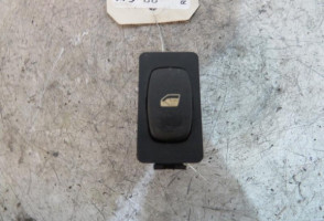 Interrupteur de leve vitre arriere gauche CITROEN C8